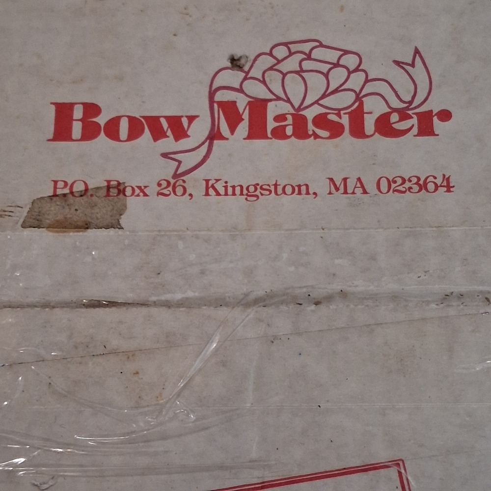 Vintage Bow‎ Master Designer Bow Maker Kit with VHS Ribbons and Project Book